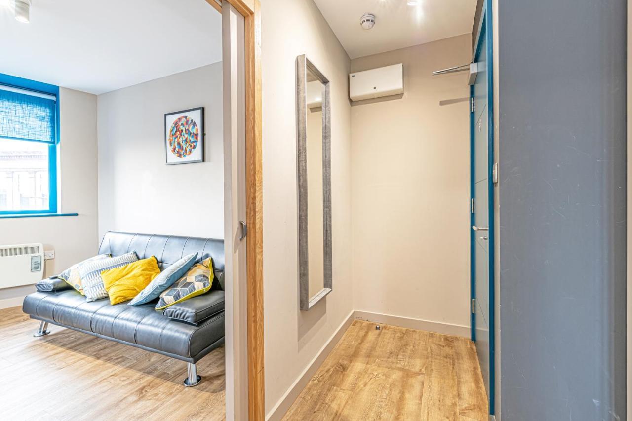 Wigan Central Serviced Apartments מראה חיצוני תמונה