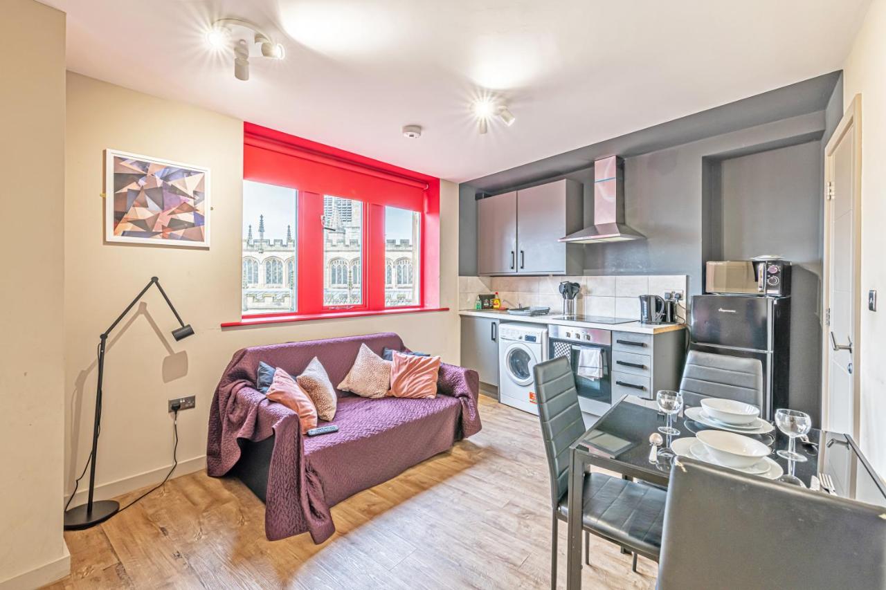 Wigan Central Serviced Apartments מראה חיצוני תמונה
